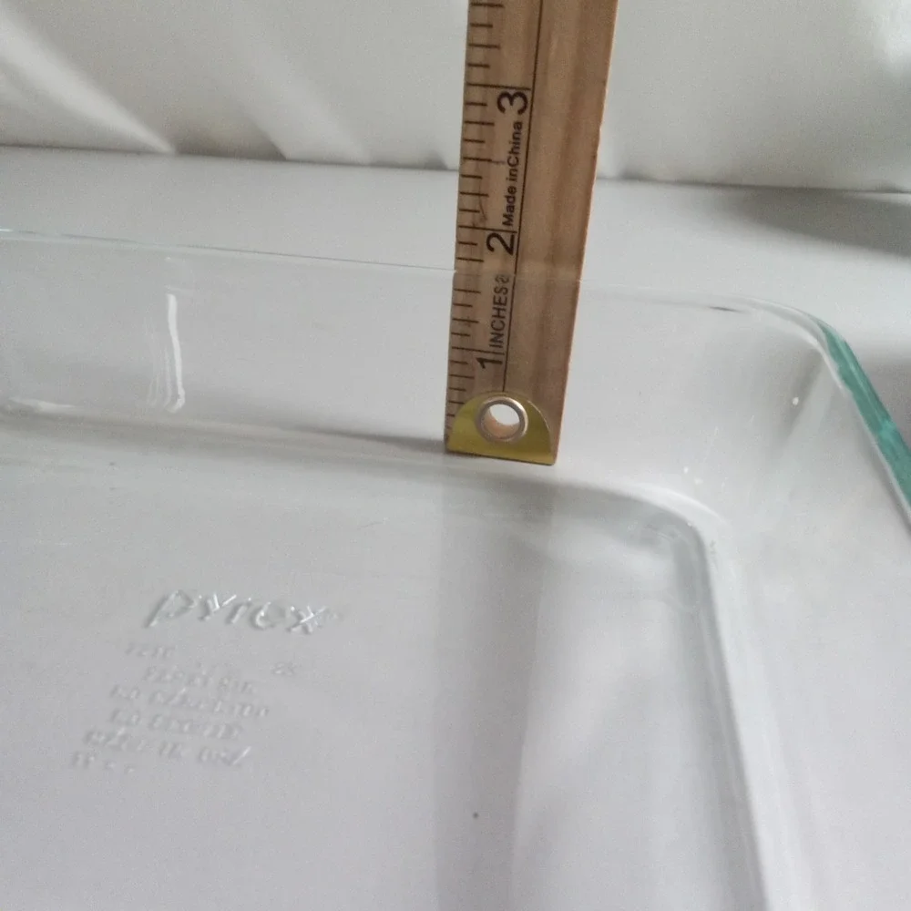 Pyrex 2210 Clear Glass Rectangular Baking Dish 2 Quart Made in USA